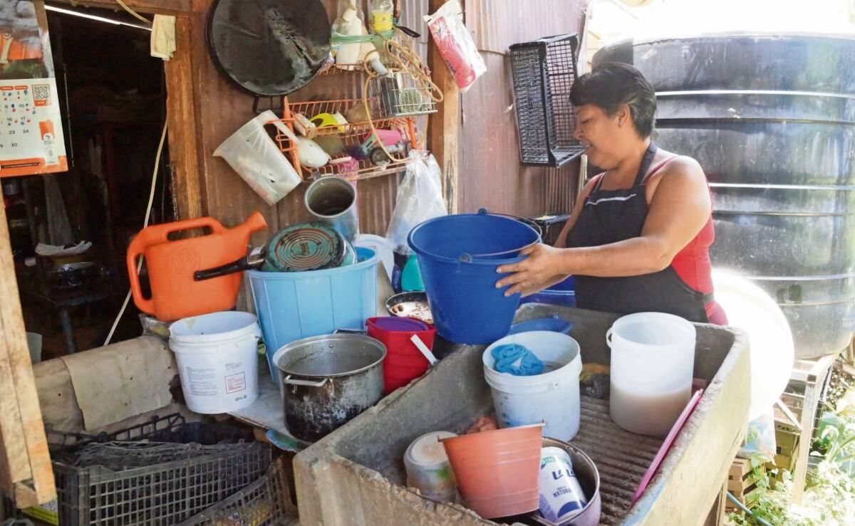 crisis-hidrica-en-oaxaca-familias-reciben-agua-cada-30-45-dias-gobierno-impulsa-la-presa-mujer-solteca