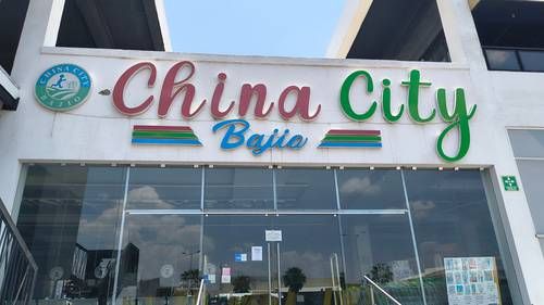 FGR asegura tiendas de productos chinos en León por posible delito de propiedad industrial