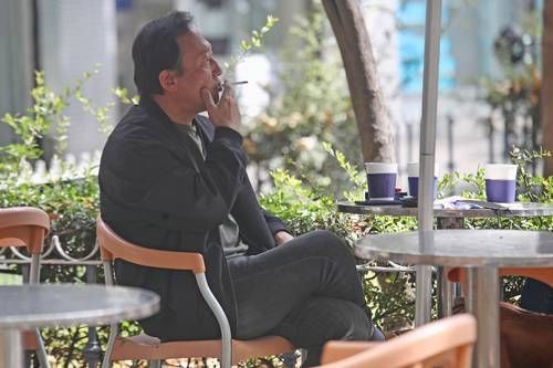 Industria asegura que uno de cada tres cigarrillos en América es ilícito; expertos piden cooperación regional