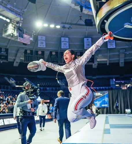 Natalia Botello se corona campeona de sable femenil en la NCAA 2026
