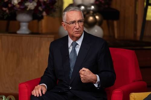 sheinbaum-pide-no-ver-tv-azteca-grupo-salinas-avanza-en-el-pago-de-su-deuda-fiscal