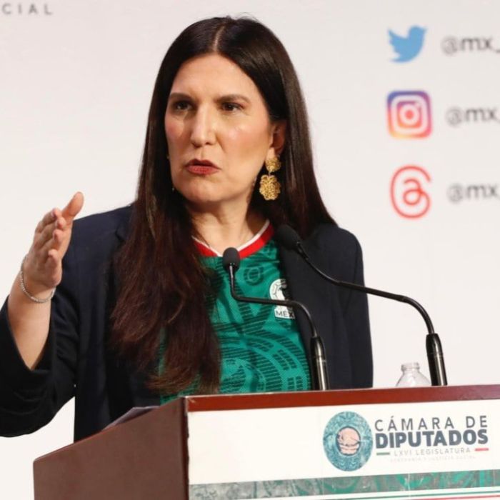 Kenia López pide sancionar actos anticipados de campaña y llama a respetar la ley electoral