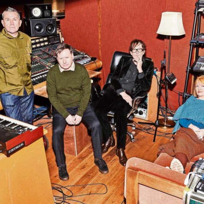 Pulp recurre al amor para volver a conectar