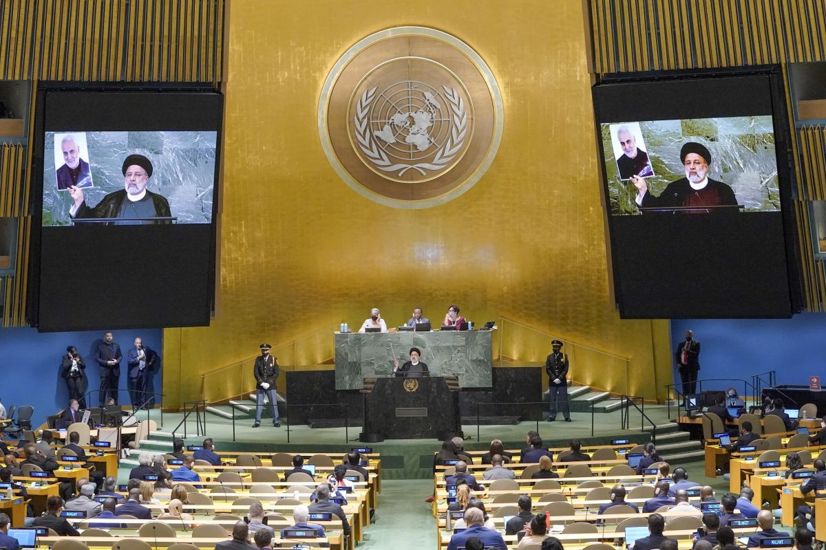 eu-expulsa-a-dos-integrantes-de-la-delegacion-irani-ante-la-onu